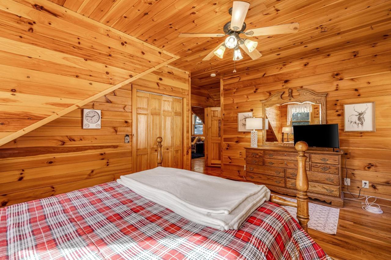 Boone Bounty Villa Bagian luar foto